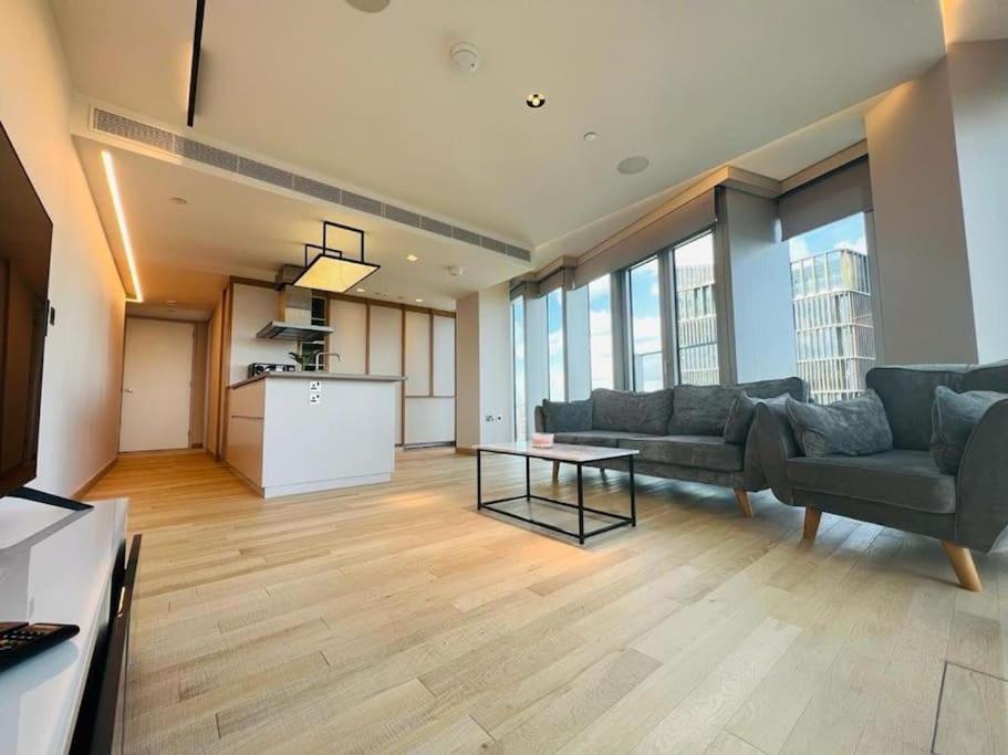 New Manhattan Loft Gardens Stratford Лондон Екстер'єр фото